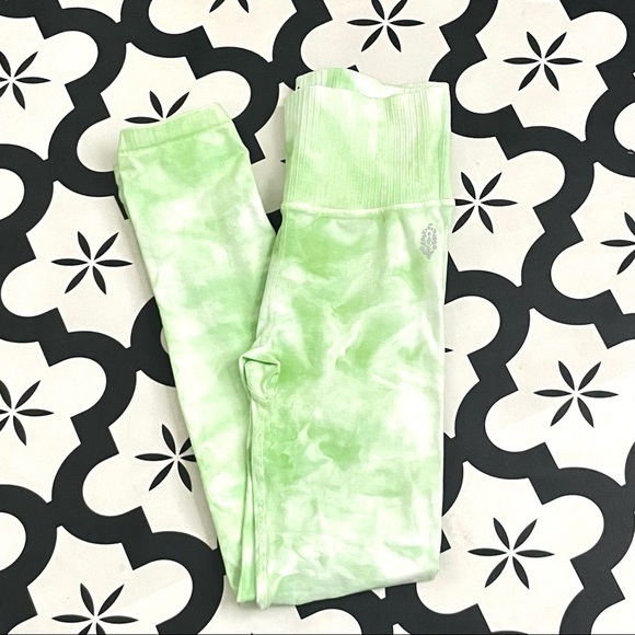 Free People Good Karma Leggings, XS/S, never worn, brand new! - Picture 3 of 4